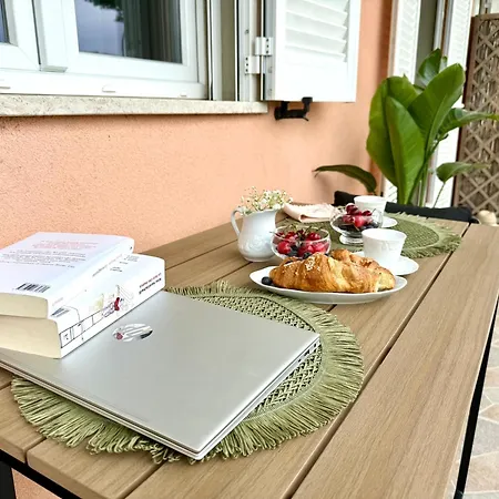 La Meria Di Maria Casa Arancio בית נופש *